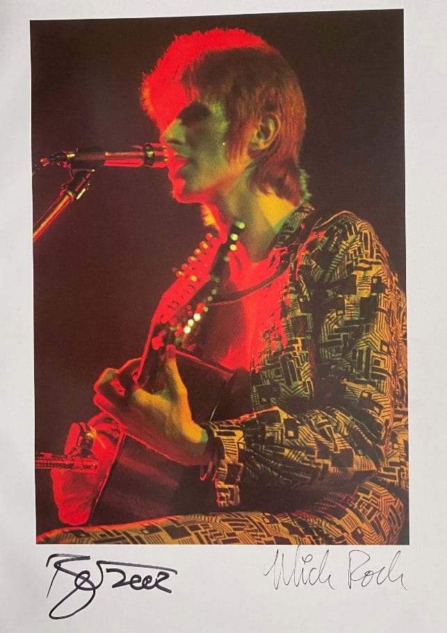 Moonage Ltd Signed