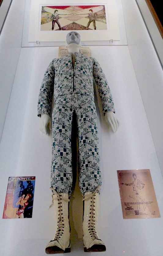 Ziggy Stardust Suit Pattern